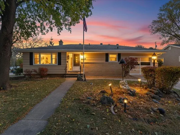 4417 Barby Ln, Madison, WI 53704