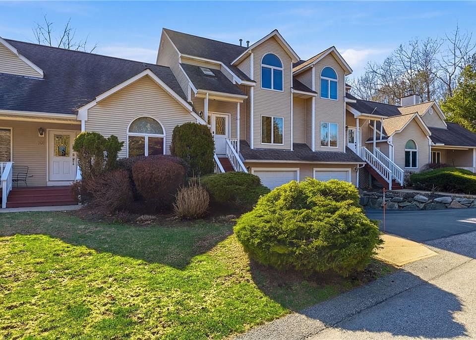 1st image of 99 River Farms Dr