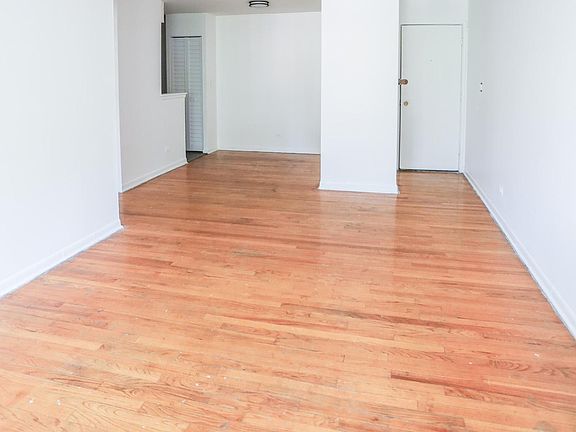 5th image of 5833 N Kenmore Ave APT 304