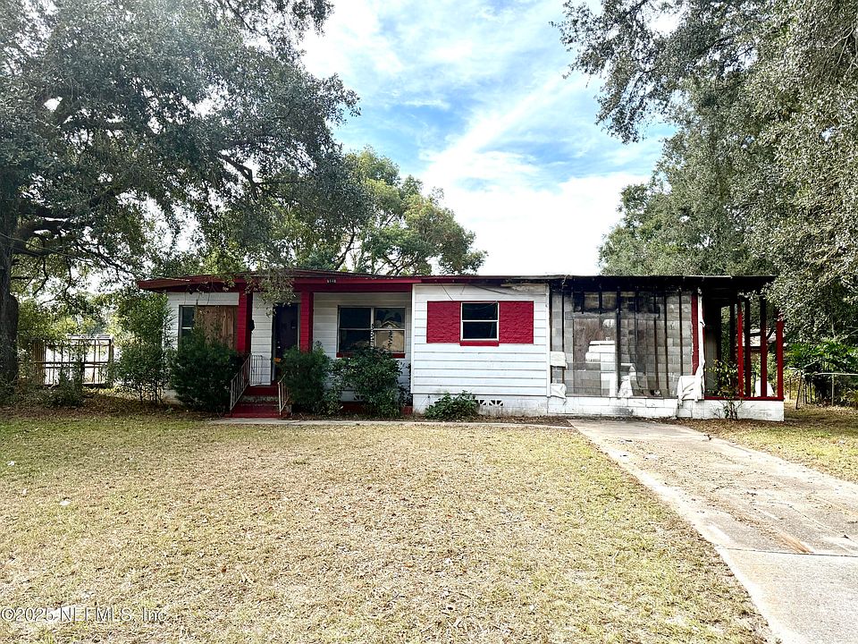 1st image of 6148 STRAWFLOWER Place
