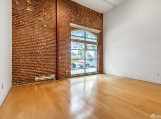 400 Spear St APT 216, San Francisco, CA 94105
