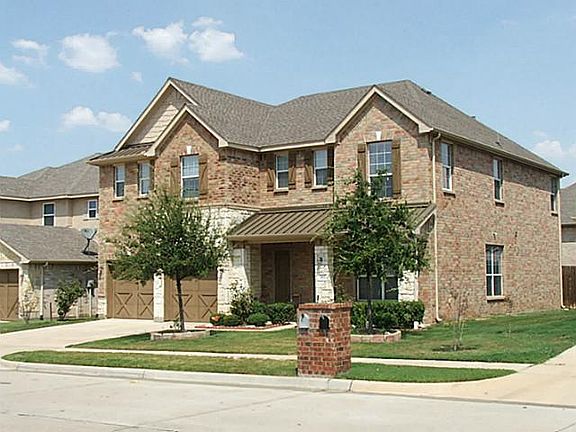 3rd image of 312 Serenade Ln