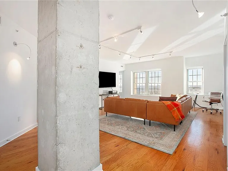 199 14th St NE #2703 — Photo 3