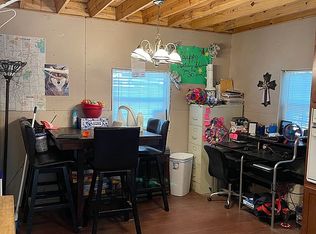 1413 Timber Ct, Azle, TX 76020