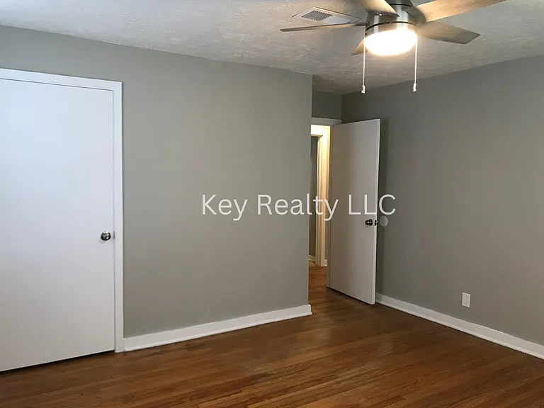 2016 Clover Ln — Photo 10