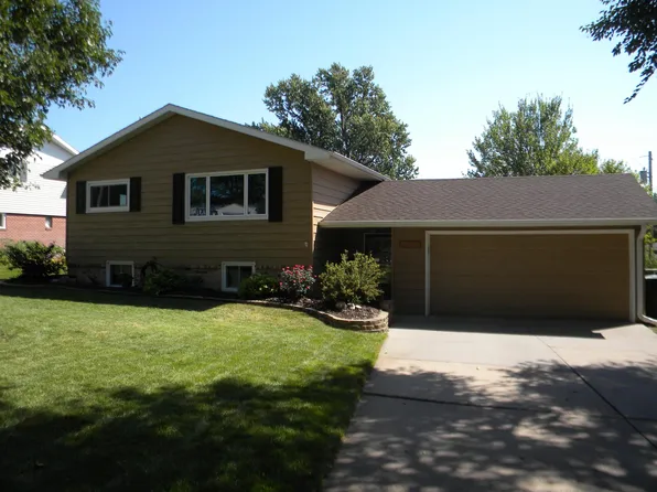 3315 4th Ave, Kearney, NE 68845