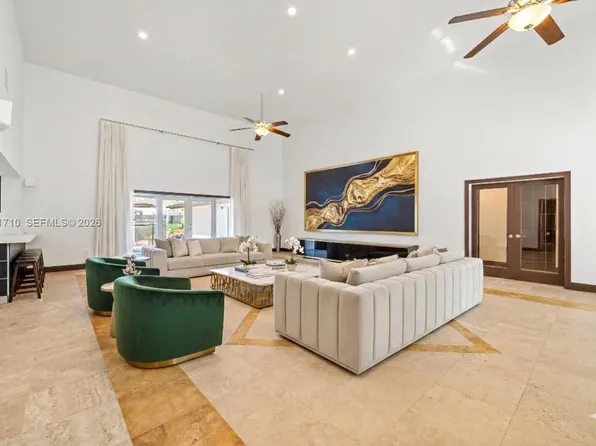 9461 SW 128th St, Miami, FL 33176