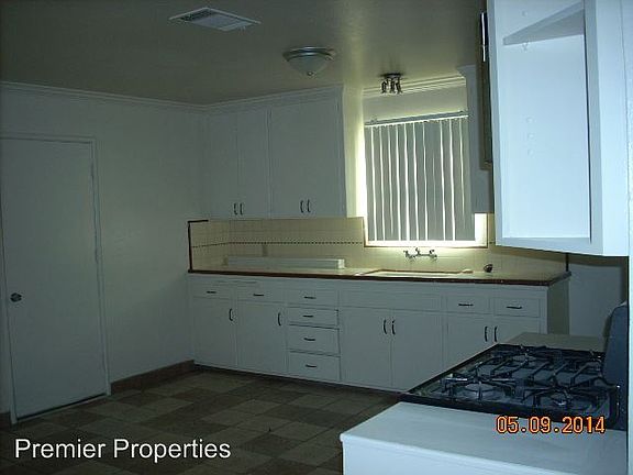 4th image of 3483 E Brown Ave