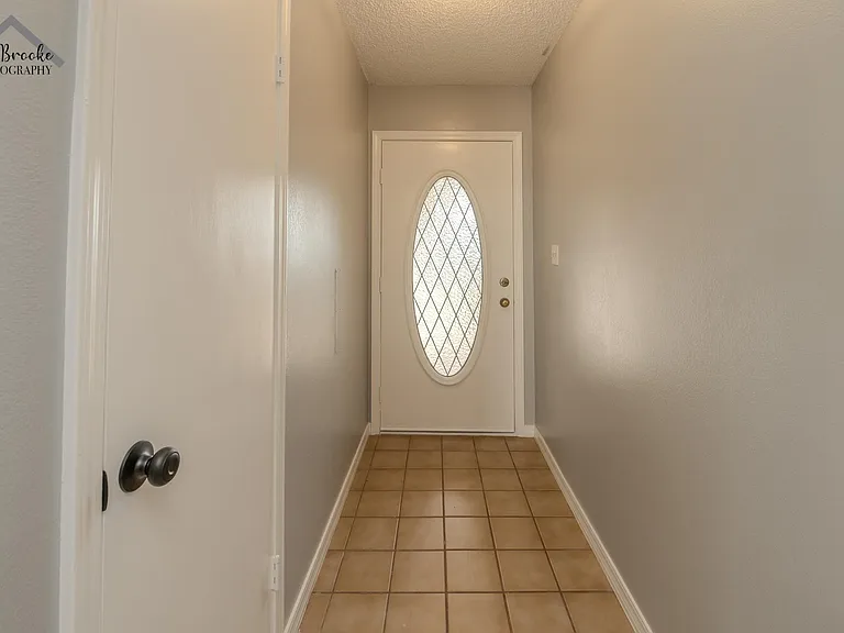 4611 Misty Valley E — Photo 4
