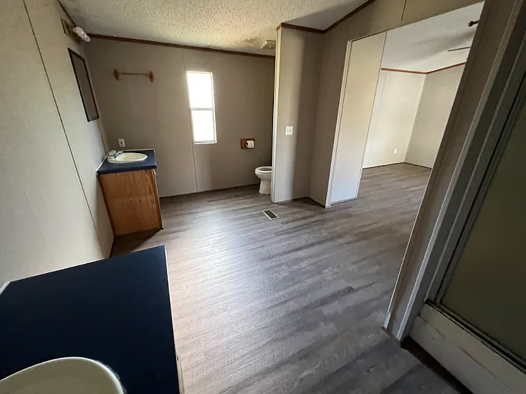 501 Webster Rd #193 — Photo 3