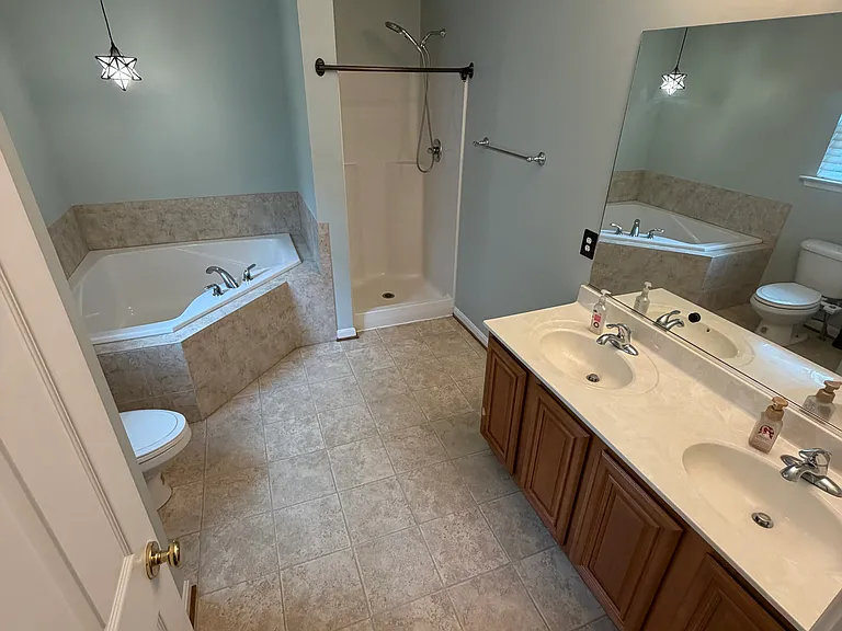 7540 Lawyers Rd — Photo 16