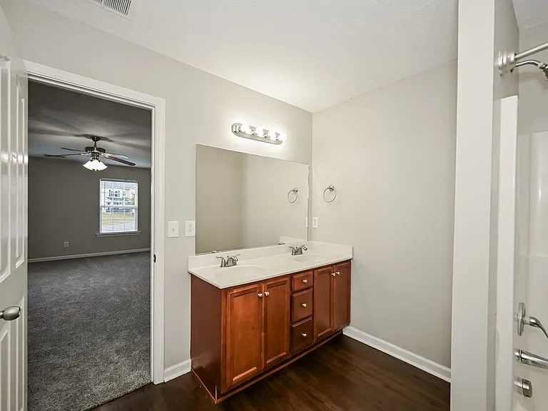 1057 Tammy Sue Ln — Photo 12