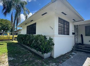 500 NE 136th St #508, Miami, FL 33161