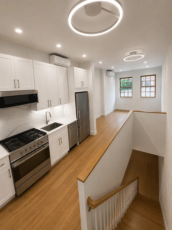 92 Atlantic Avenue TH1