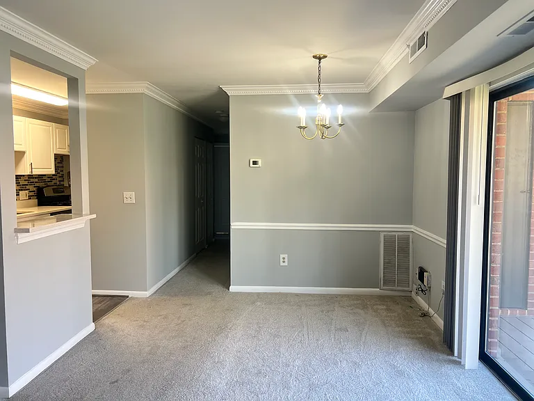 7368 Lee Hwy #104 — Photo 5