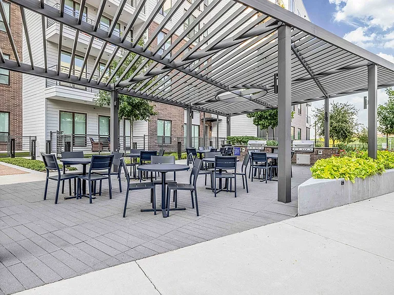North Building Shaded Grilling and Picnic Area