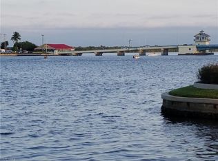 2619 Clyde St, Matlacha, FL 33993