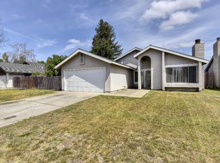 70 Summer Rim Cir, Sacramento, CA 95823