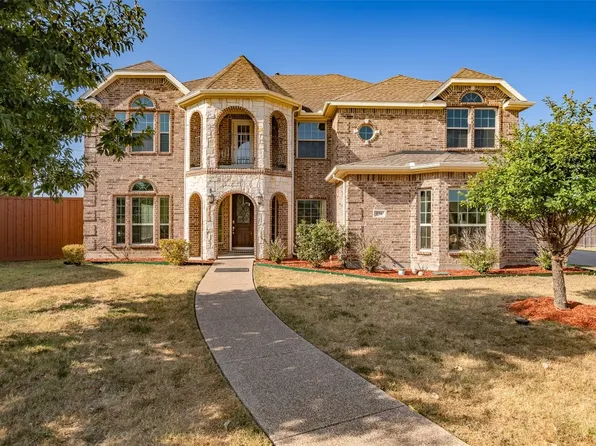 936 E Danbury Dr, Desoto, TX 75115