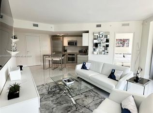 1300 Brickell Bay Dr APT 3101, Miami, FL 33131