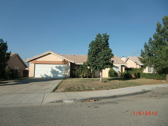 1st image of 15382 Citron Ave