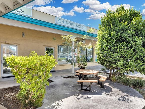 2nd image of 5800 Overseas Hwy Suite 33
