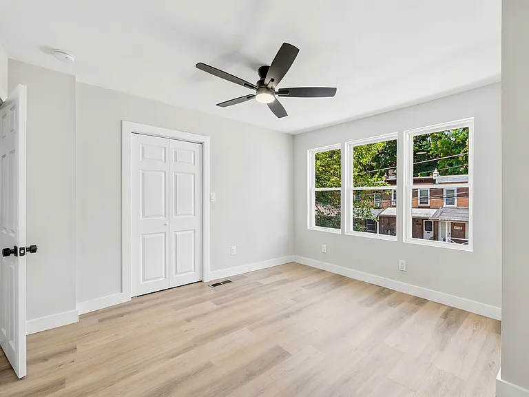 474 E Penn St #1 — Photo 9