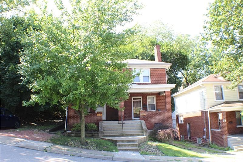 1st image of 29 Shady Dr W