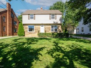 4017 Washington Blvd, University Heights, OH 44118