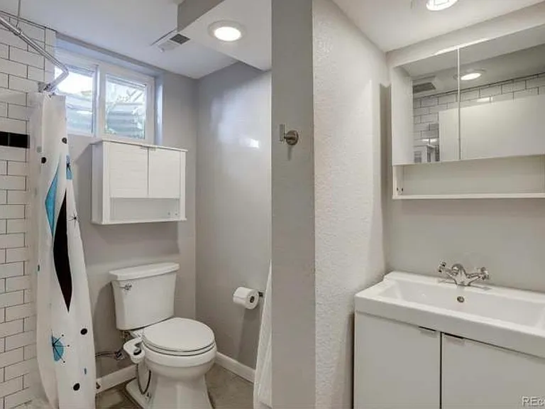 5476 E Atlantic Pl — Photo 11
