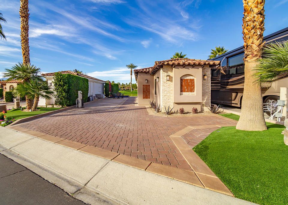 1st image of 80501 Avenue 48 #204