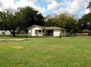 301 N Fulton St, Rice, TX 75155