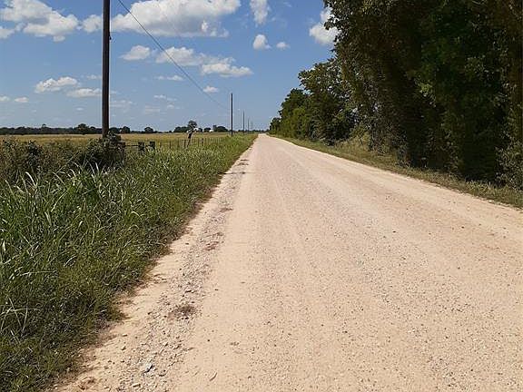 5th image of 10632 Highway 159 E