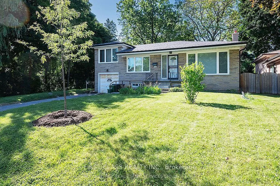 113 Holcolm Rd #MAIN