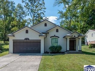 411 Edgemoor Rd, Terre Haute, IN 47802