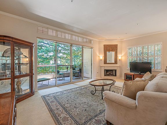 3rd image of 200 Deer Valley Road #3L