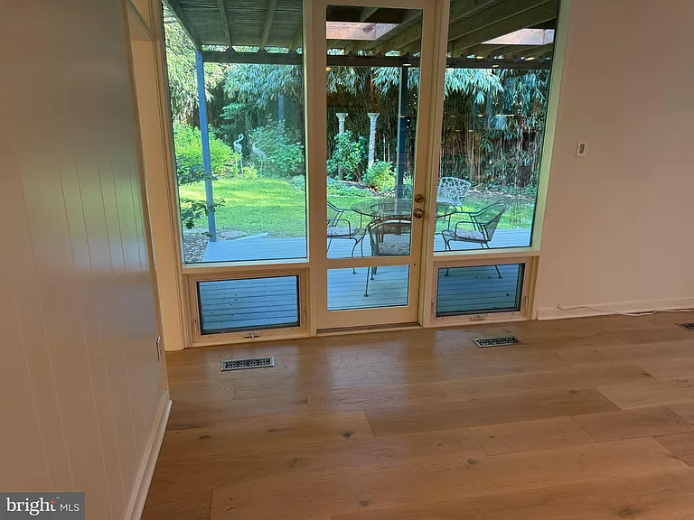 2111 Mason Hill Dr — Photo 13