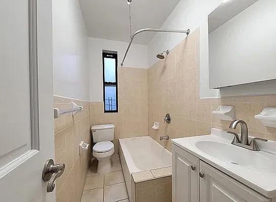 248 Wadsworth Ave #4D — Photo 11