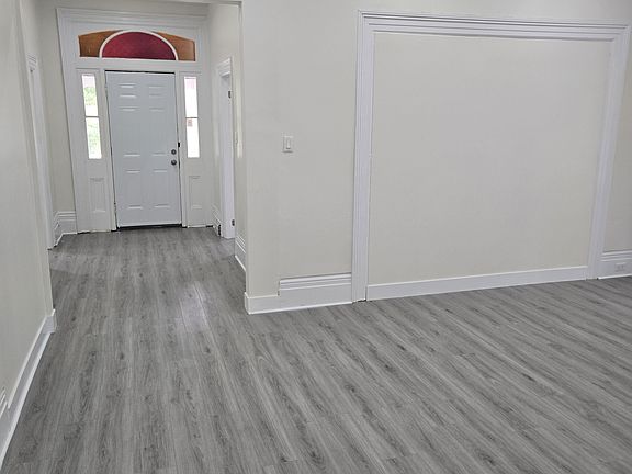 3rd image of 191 Sydenham St