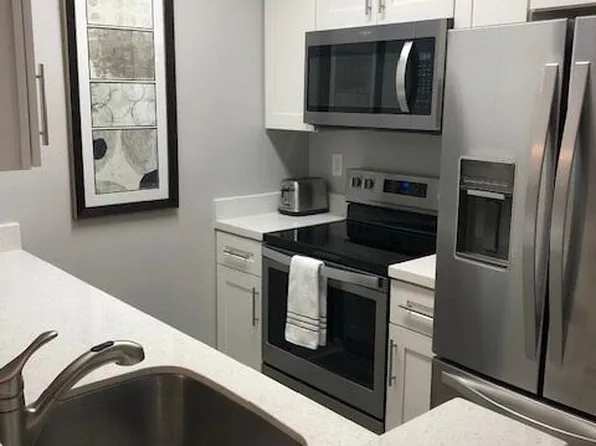 2871 N Oakland Forest Drive #306, Oakland Park, FL 33309
