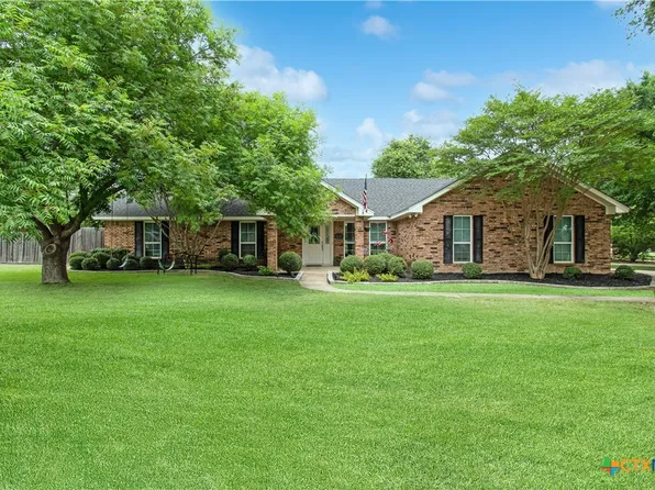 1600 Stagecoach Cir, Salado, TX 76571