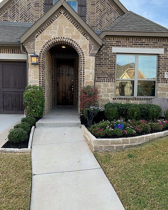 1st image of 2632 Walnut Creek Ln