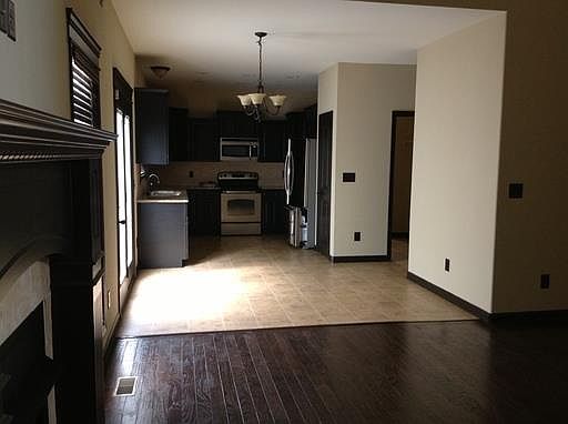 3rd image of 1578 Cobra Ln