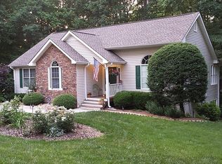 2845 Browne Cir, Cumming, GA 30041