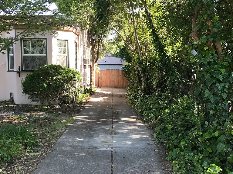 Nebraska St — Photo 18