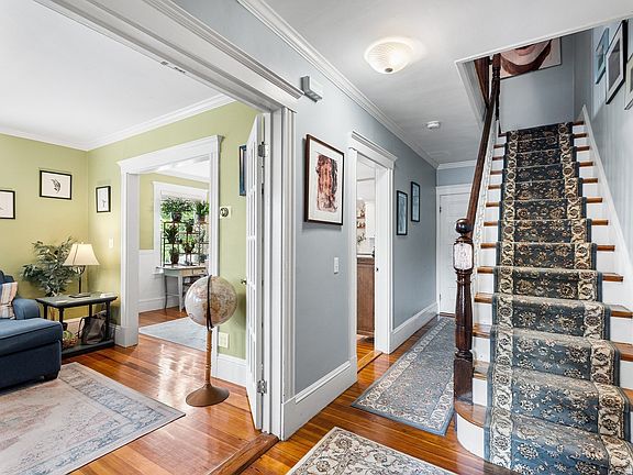 3rd image of 5-7 Bradford St