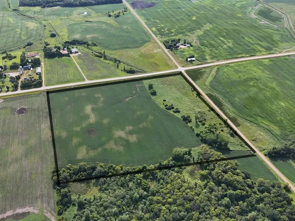 140th St, Glencoe, MN 55336