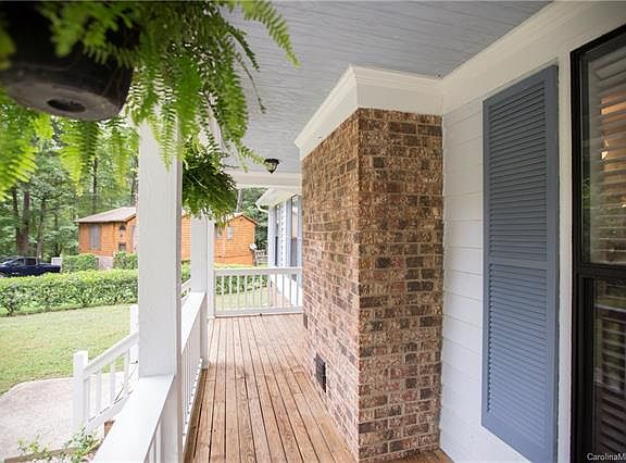 2nd image of 2820 Katie Ct