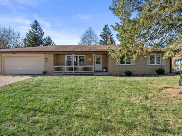 W166N10507 Surrey DRIVE, Germantown, WI 53022