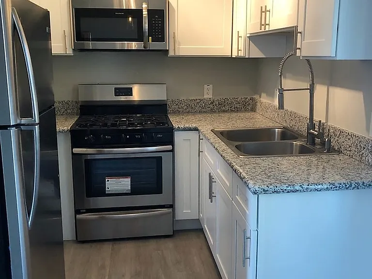 4533 Contour Blvd. — Photo 83